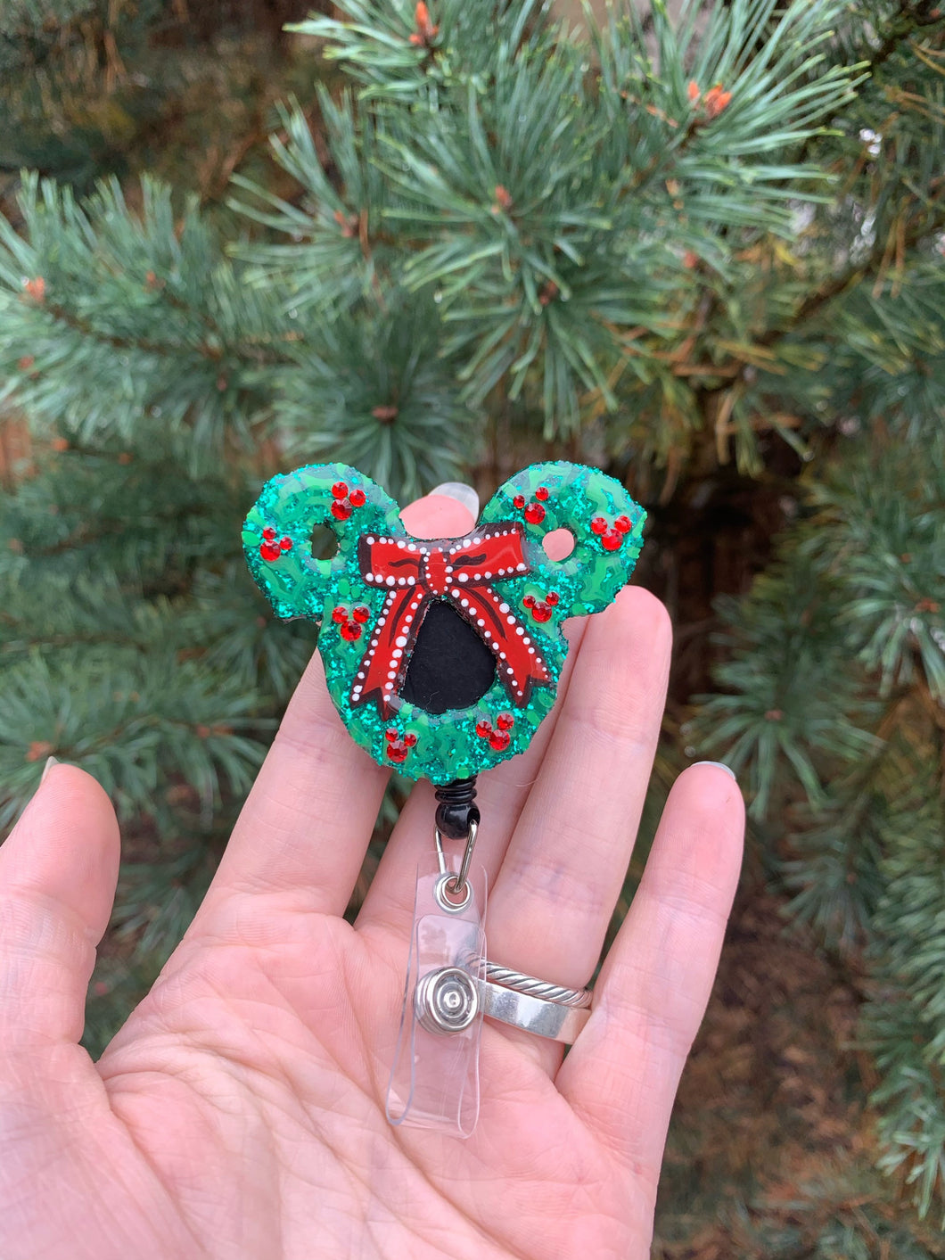 Glitter/Crystal Mouse Wreath Inspired Badge Reel