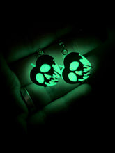 Load image into Gallery viewer, Glitter Poison Apple Dangle Earrings
